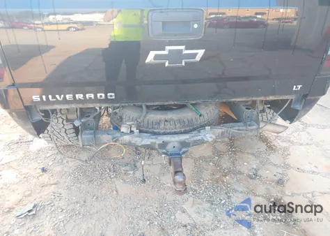 2015 Chevrolet Silverado 1500 1Lt из США, поврежденный, VIN 3GCUKREC1FG124415